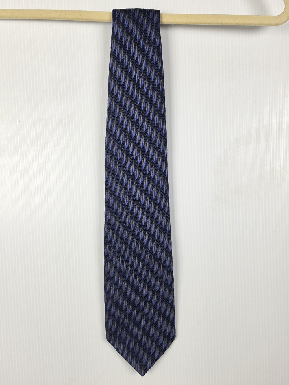 Men's Blue and Black Diagonal Pattern Tie
